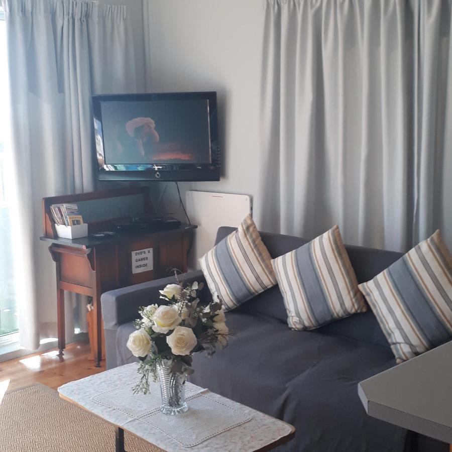 Breakaway Apartment With Balcony Yzerfontein Exterior foto